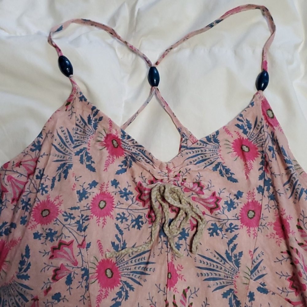 Tank top. - Picture 5 of 6
